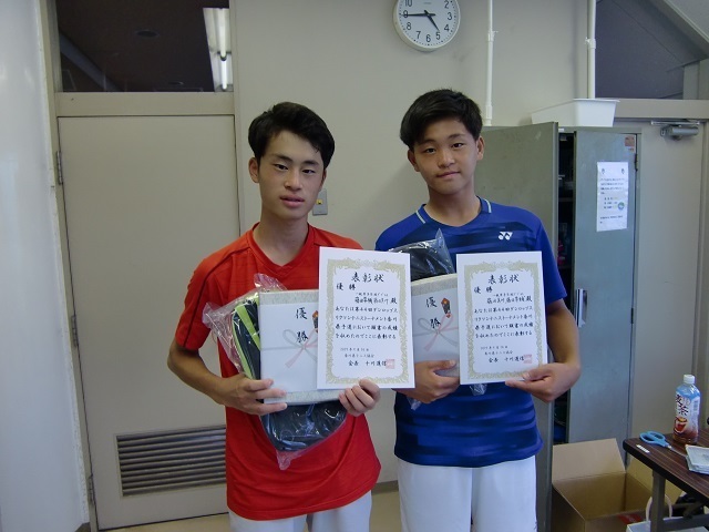 一般男子B級 優勝 藤田隼・藤田真.JPG