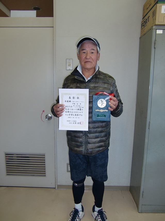 男70歳S準優勝 伊藤裕.JPG